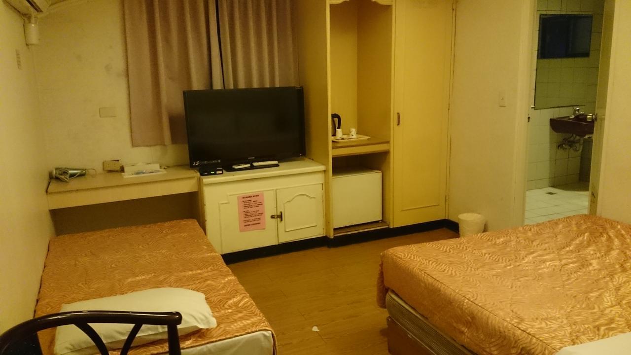 Rido Hotel Taichung Bagian luar foto