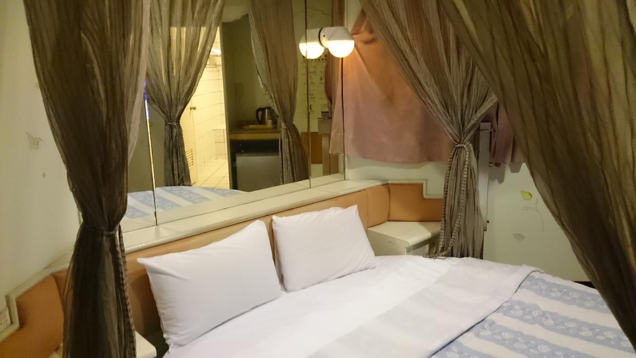 Rido Hotel Taichung Bagian luar foto